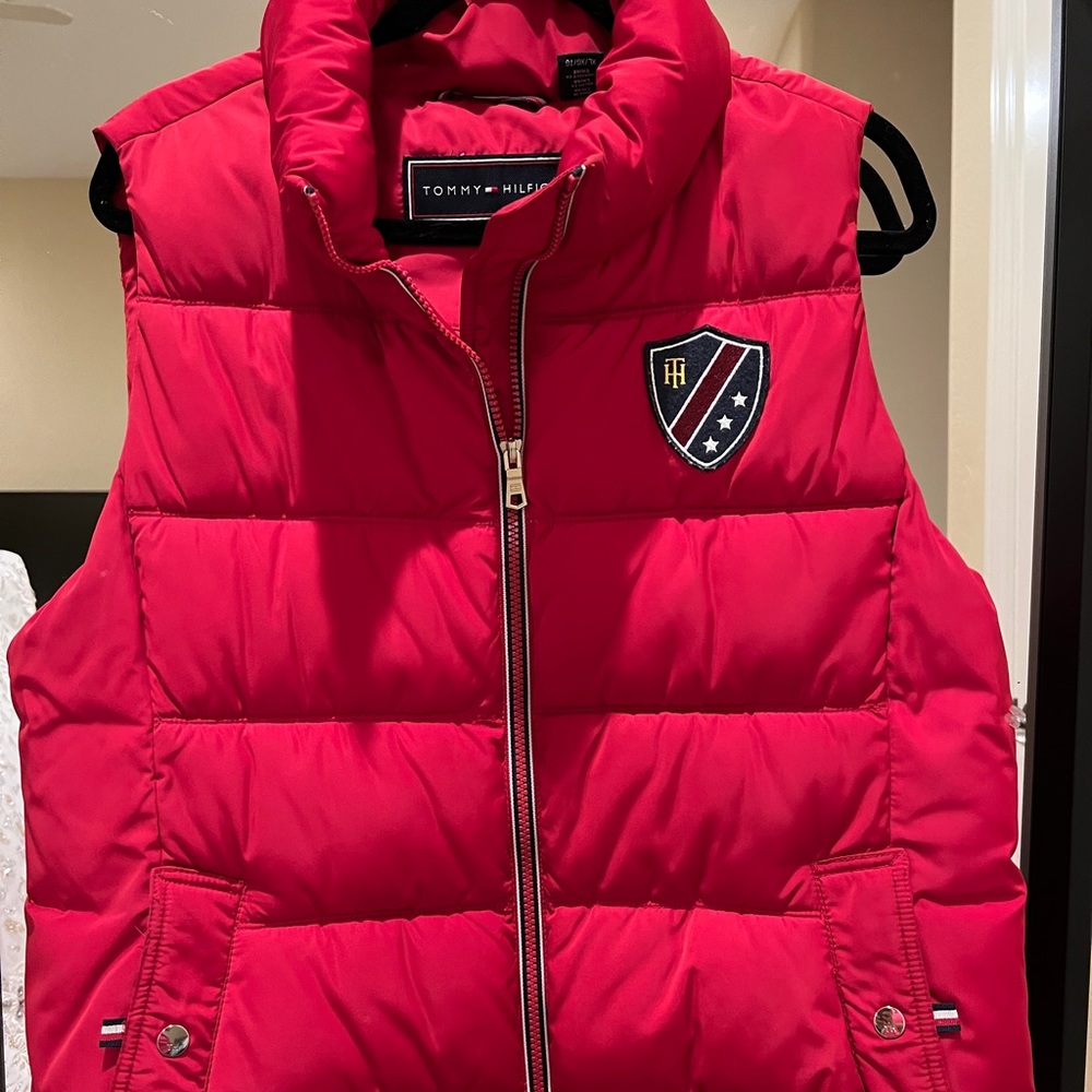 Red down puffer vest L/XL women